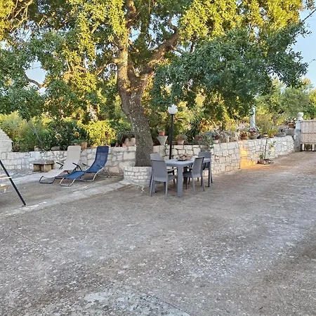 Trulli A Casedda Di Satia 奥斯图尼