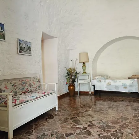 度假居 Trulli A Casedda Di Satia